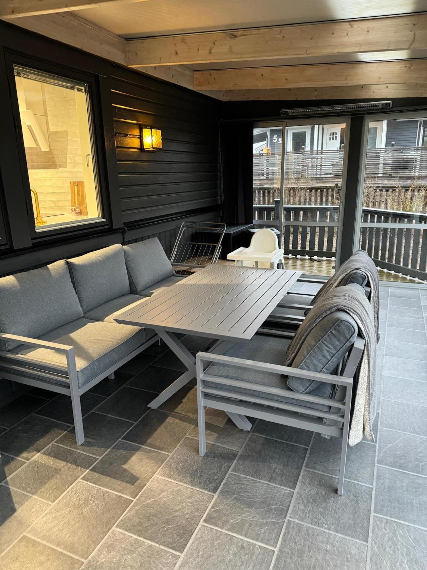 Charming 2-Floor House By The Sea In Ahus Sweden Villa Екстериор снимка